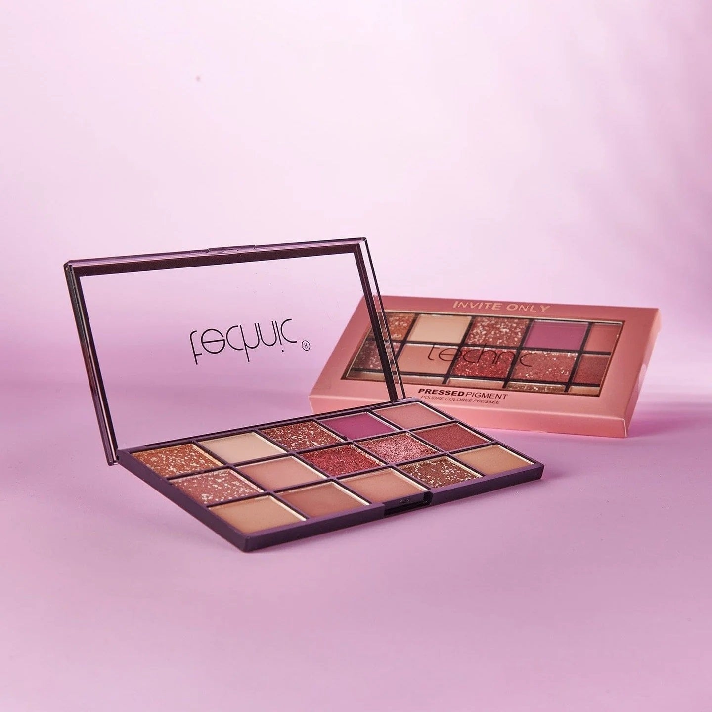 Technic Eyeshadow Palette : invite only