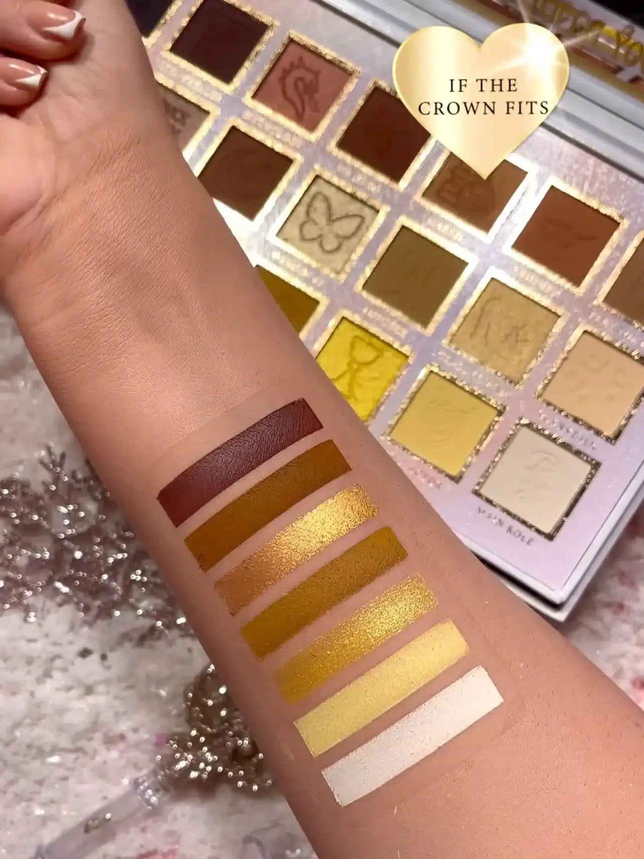 P.Louise - If The Crown Fits Palette