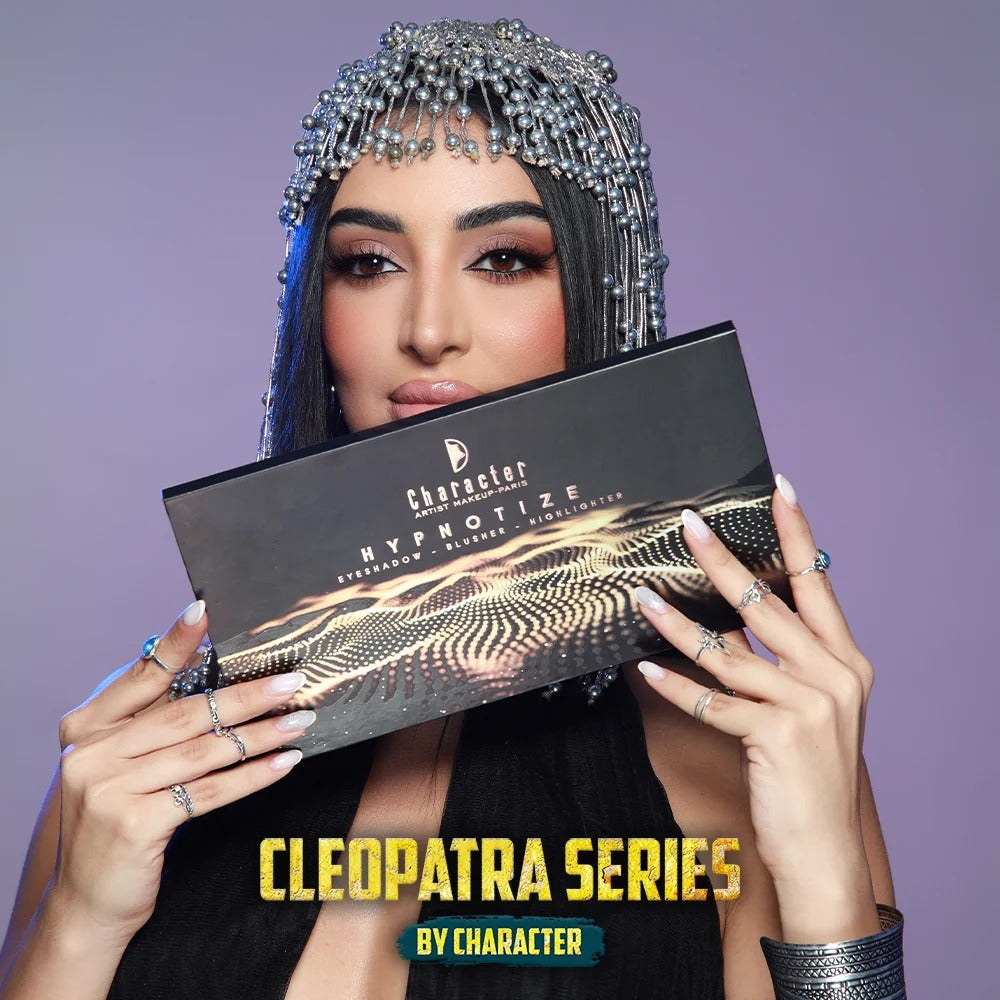 Character Hypnotize Eyeshadow-Blusher-Highlighter Palette