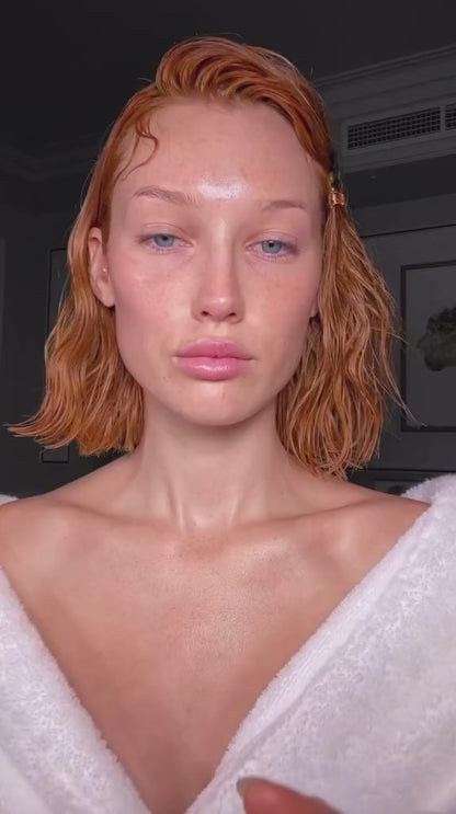 Charlotte Tilbury Hollywood Flawless Filter